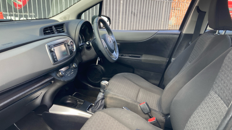 Toyota Yaris 1.33 VVT-i Icon+ 5dr Petrol Hatchback